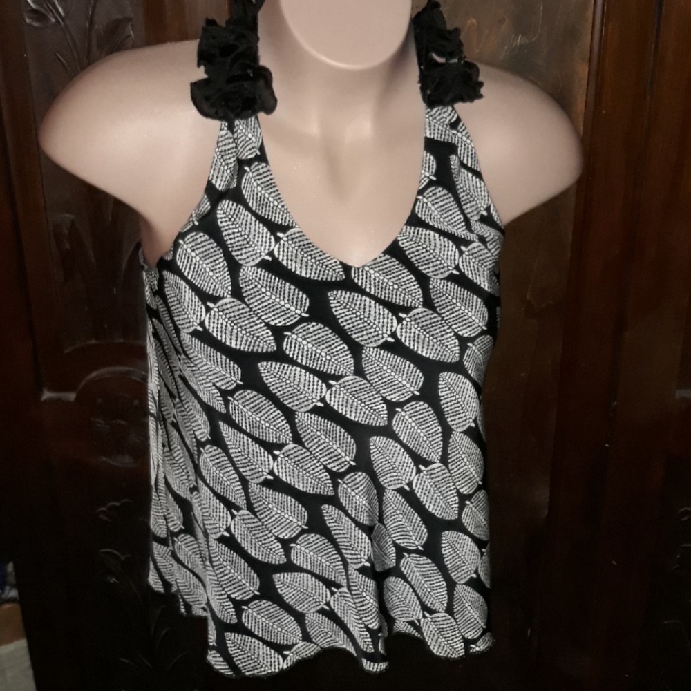 *OATTS SIZE SMALL TOP